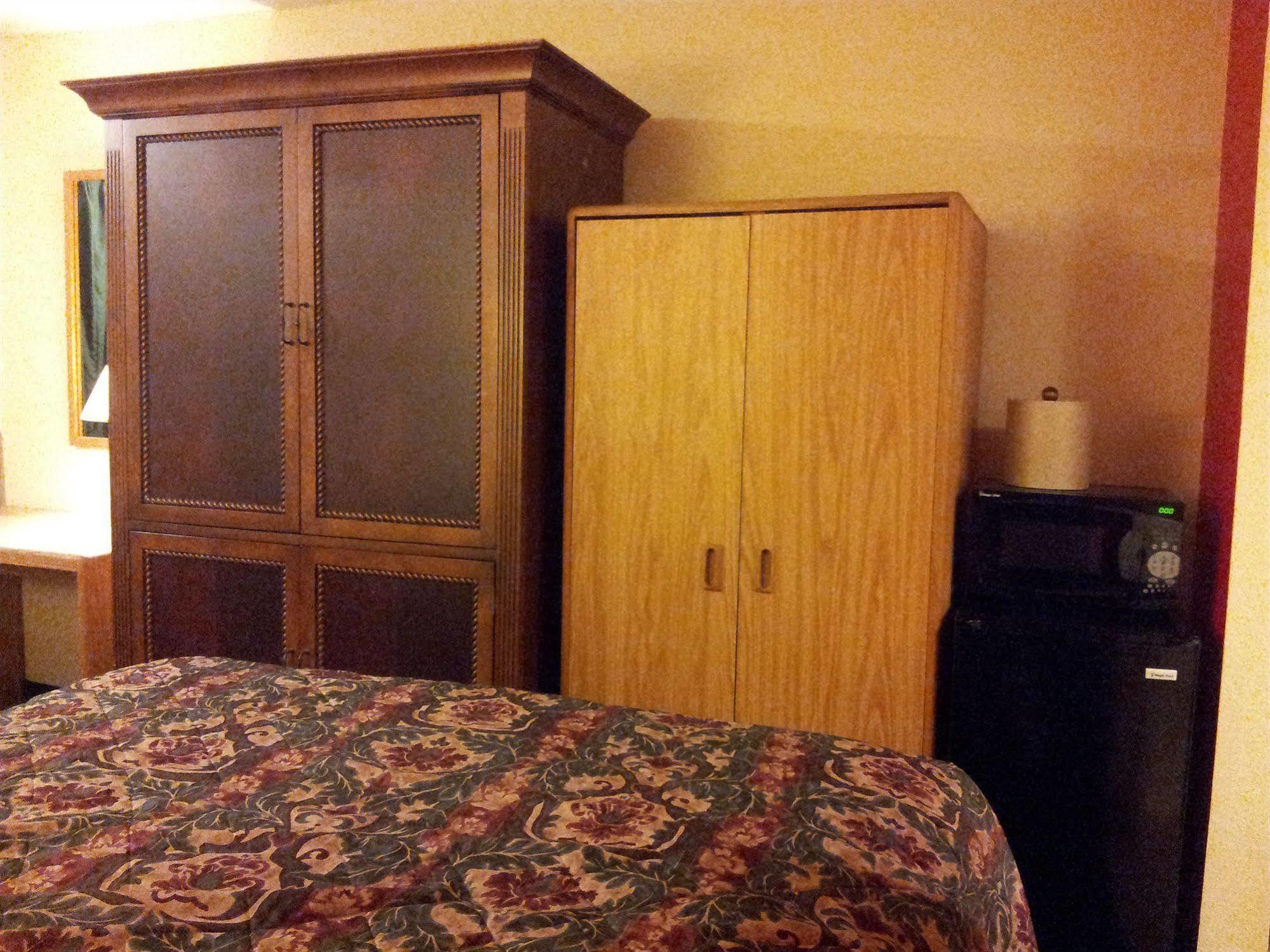 Garden Inn And Extended Stay Shepherdsville Εξωτερικό φωτογραφία