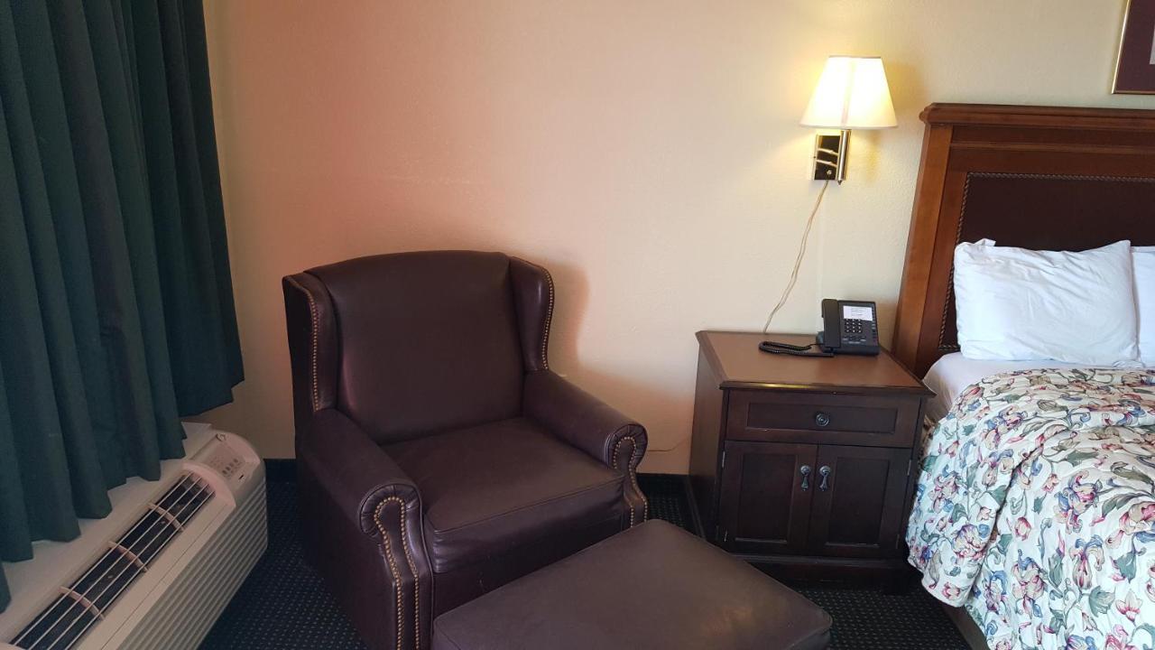 Garden Inn And Extended Stay Shepherdsville Εξωτερικό φωτογραφία